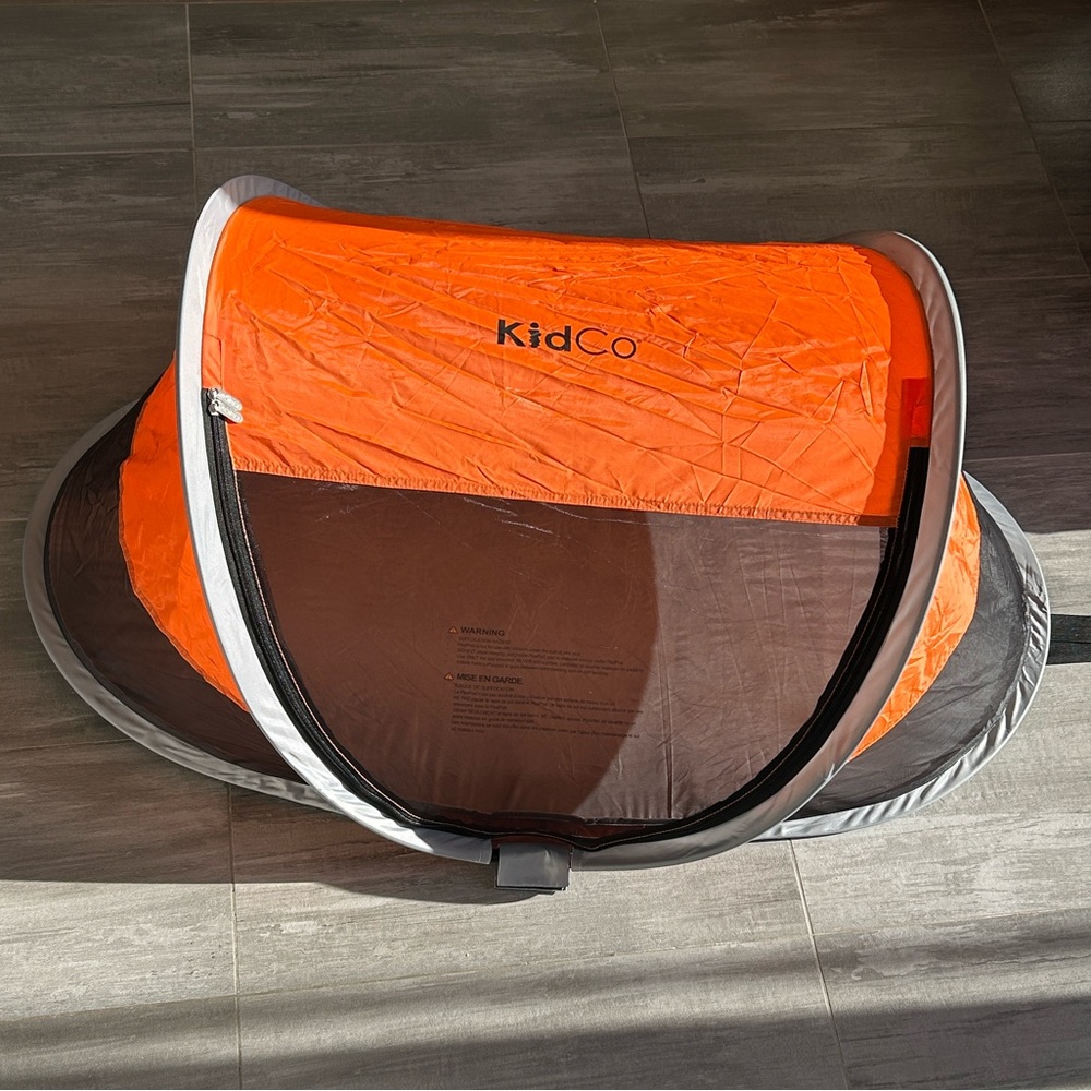 KidCo Orange travel bed